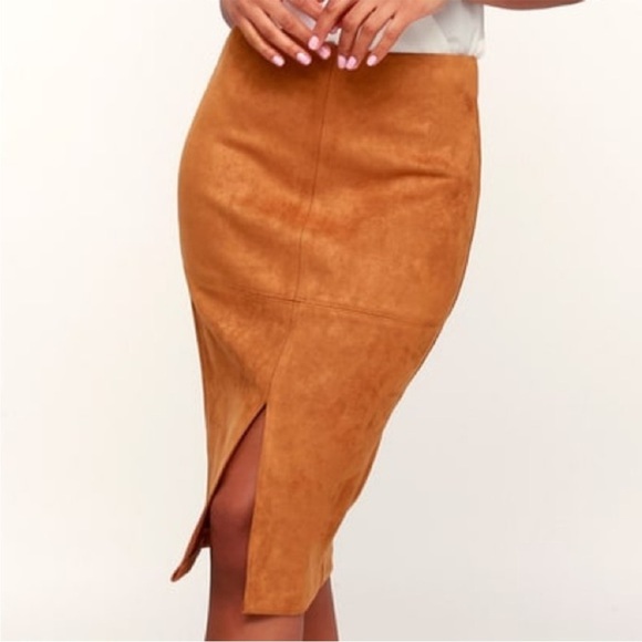 Lulus Dresses & Skirts - Lulus brown faux suede pencil skirt